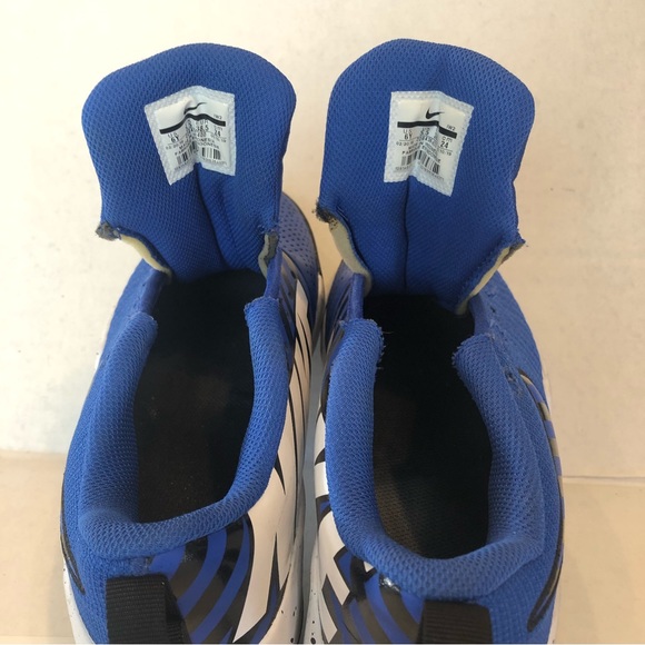 Nike Team Hustle Quick - Youth Size 6 - Picture 8 of 9